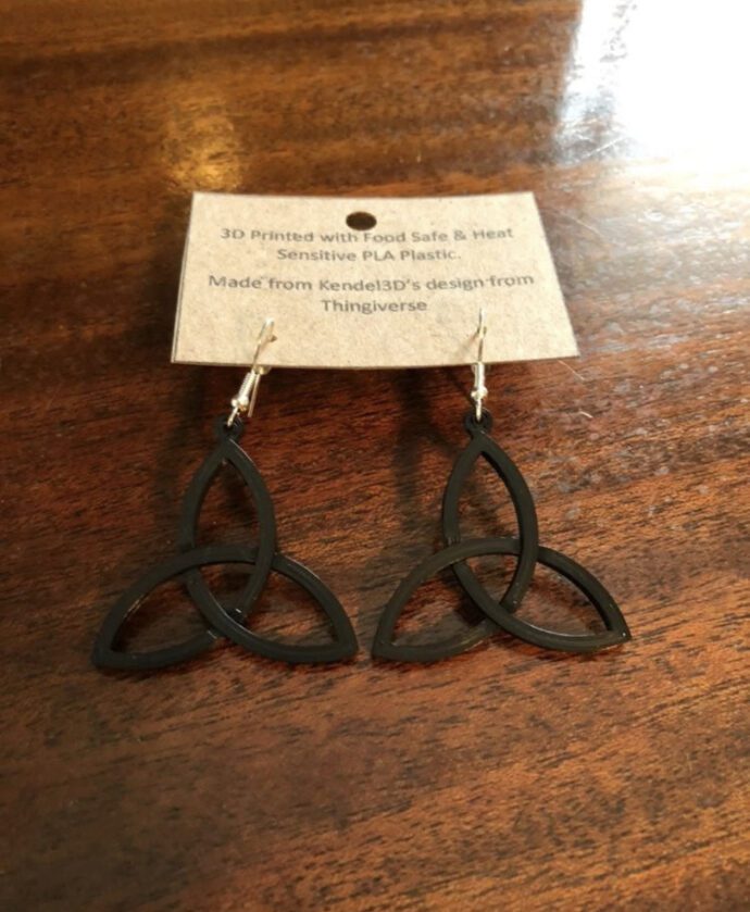 Celtic Knot 3 Point Earrings